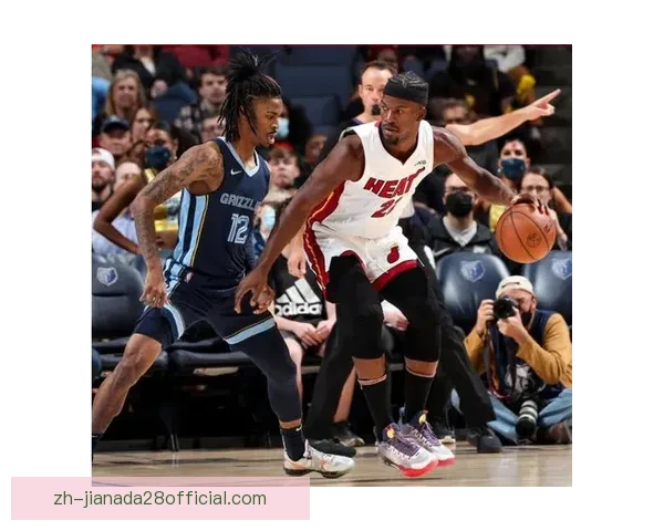 耶龙加大胜洛根鲁斯八比一展现赛季强势表现